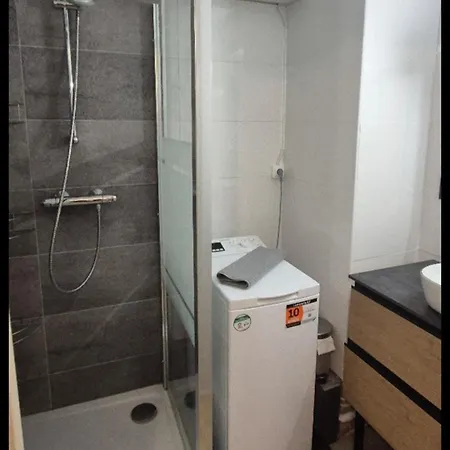 Moderne Design Avec Vu Sur Jardin , Piscine Apartman La Grande-Motte